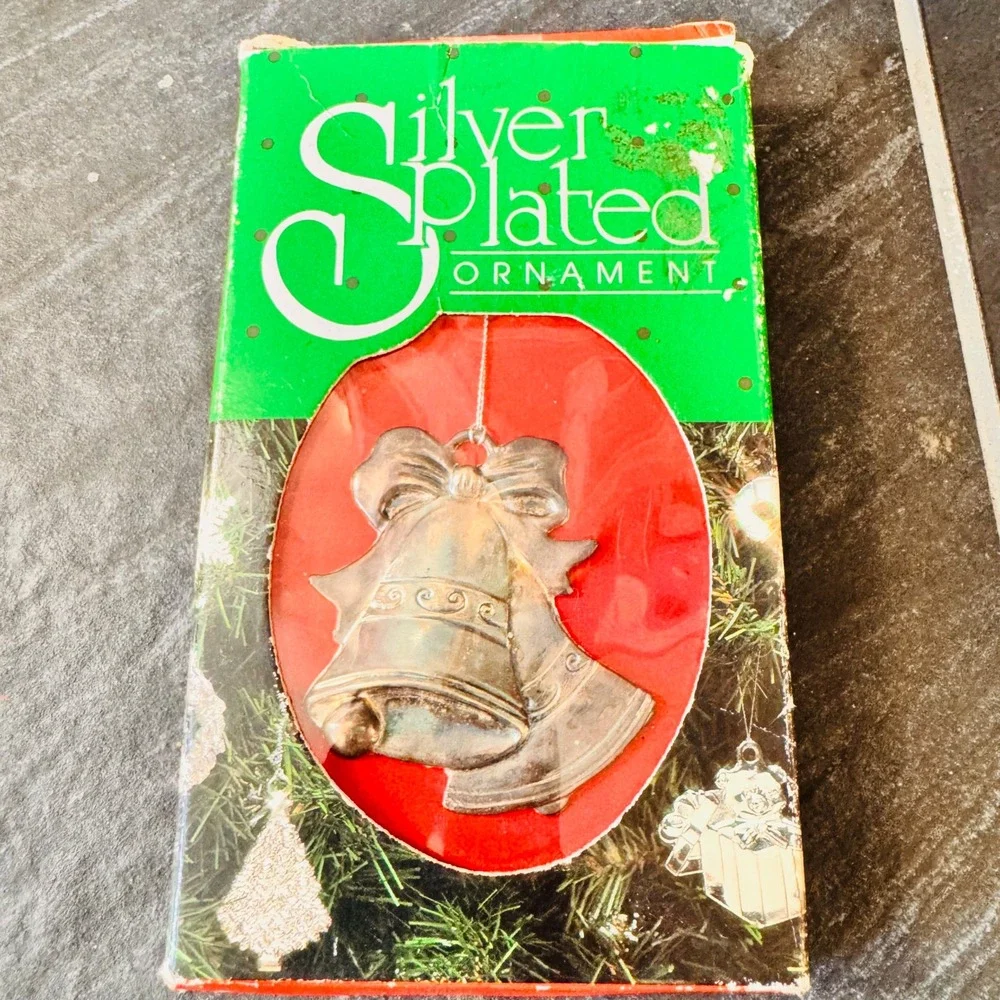 Hartin‎ International Silver Plated Bells Ornament 1991 Christmas Holiday Decor